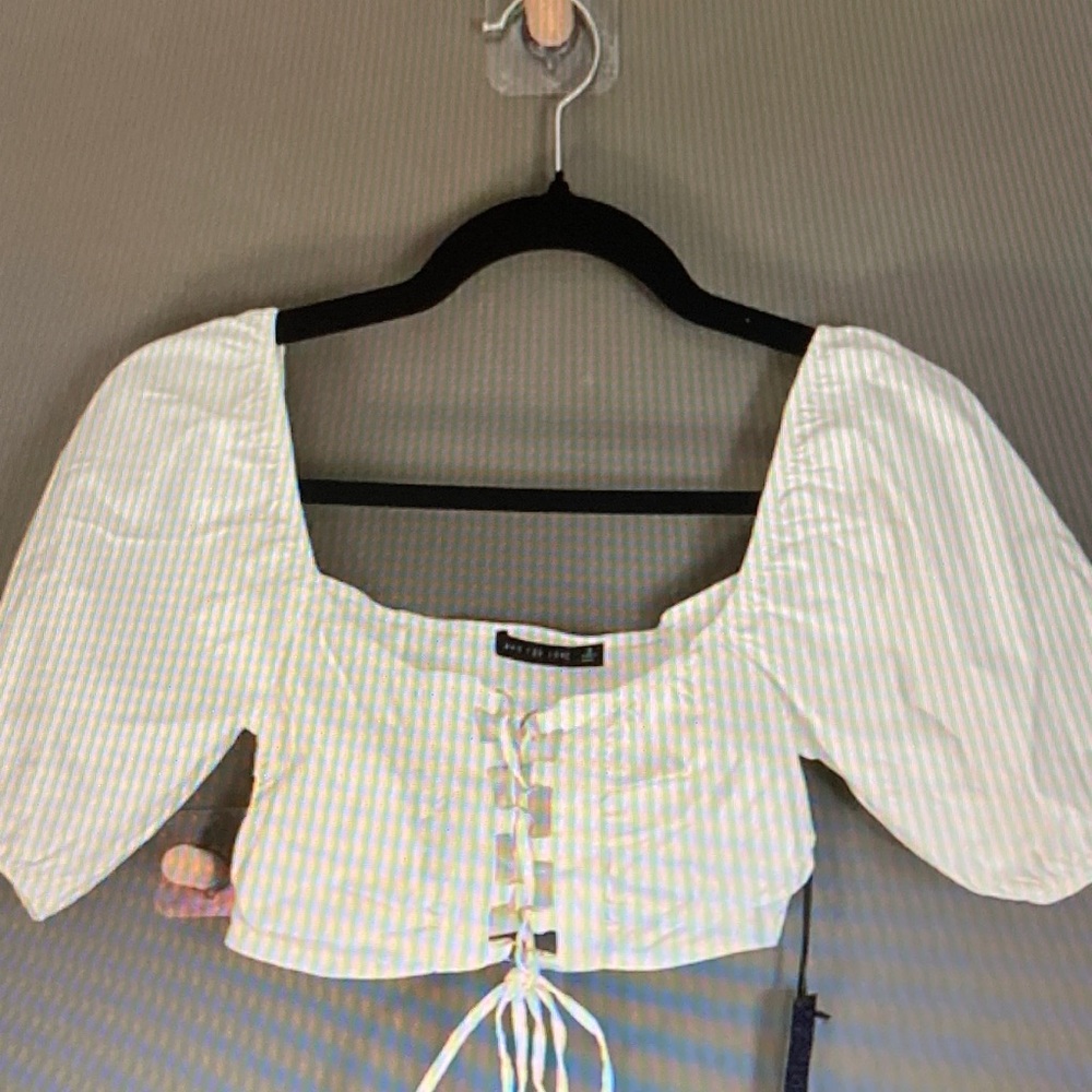 White Square-Neck Lace-Up Puff Sleeve Crop Top